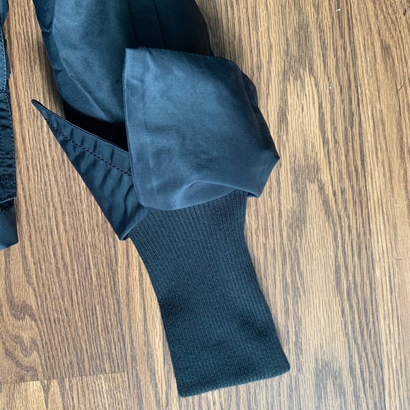 NWOT MAX&CO Black Nylon Belted Jacket Size M - Picture 7 of 8